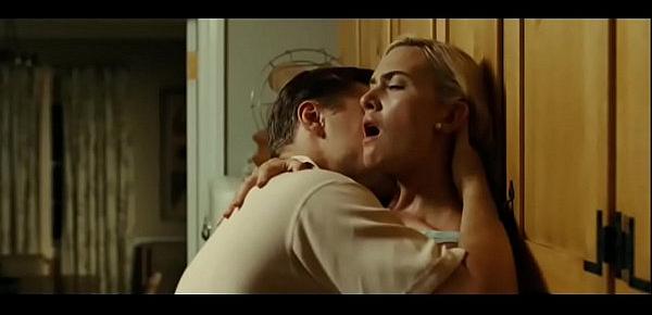  Kate and Leo get it on in the kitchen